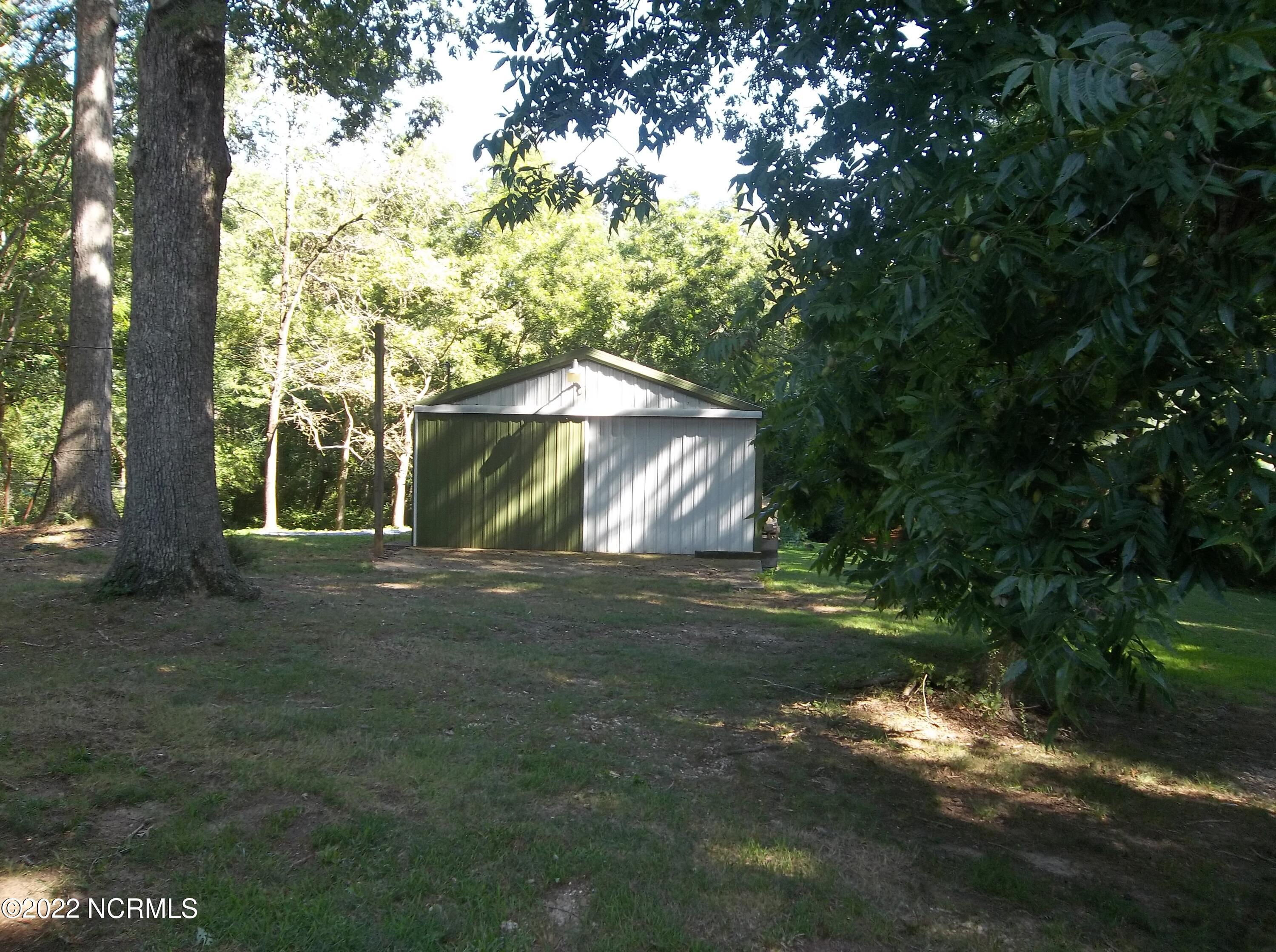 1073 Spies Road Star, NC 27356 - Photo 4 of 20 100_2404