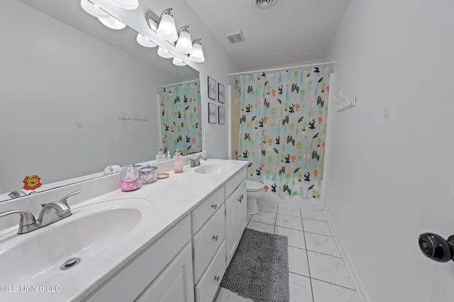 $315,000 | 3443 South Old Highway, Holly Springs, MS 38635