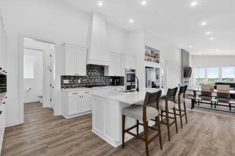 $880,000 | 1629 Boxwood Drive, Nashville, TN 37211