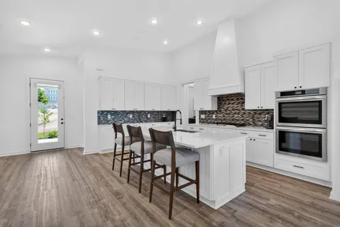 $880,000 | 1629 Boxwood Drive, Nashville, TN 37211