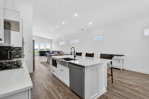 $880,000 | 1629 Boxwood Drive, Nashville, TN 37211
