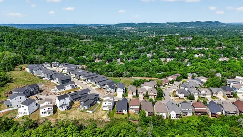 $880,000 | 1629 Boxwood Drive, Nashville, TN 37211