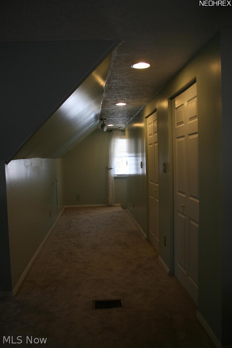 621 Dickerson Road Willowick, OH 44095 - Photo 12 of 16