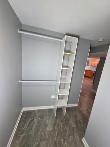 $1,700 | 5134 West Henderson Street, Unit G, Chicago, IL 60641