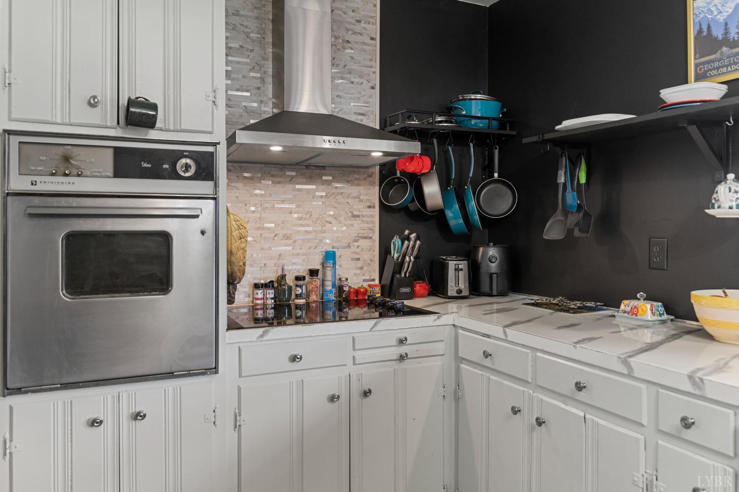 126 Maple Street Appomattox, VA 24522 - Photo 8 of 29