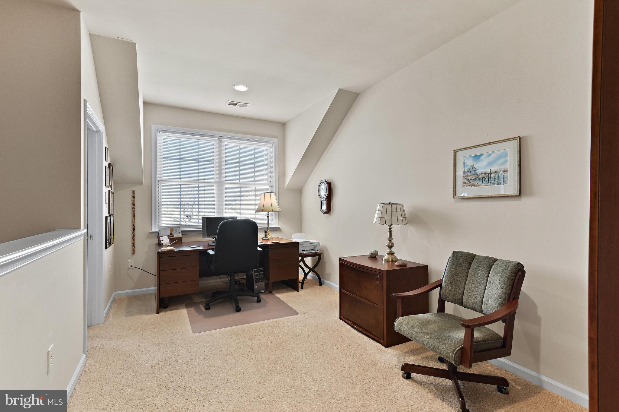 44357 Maltese Falcon Square Ashburn, VA 20147 - Photo 17 of 30 Upper level loft is a great office space