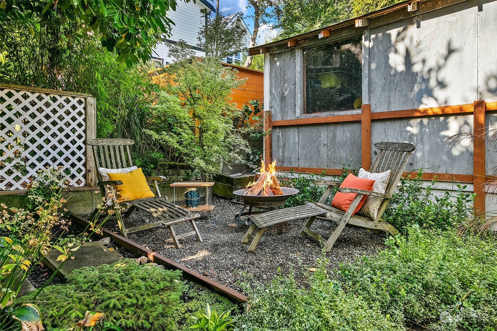 4123 Midvale Avenue North Seattle, WA 98103 - Photo 25 of 33 Gallery Image 25