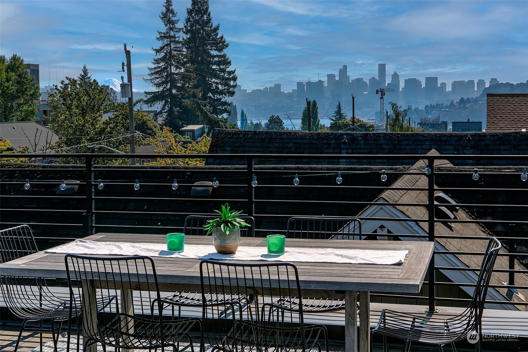 4123 Midvale Avenue North Seattle, WA 98103 - Photo 29 of 33 Gallery Image 29