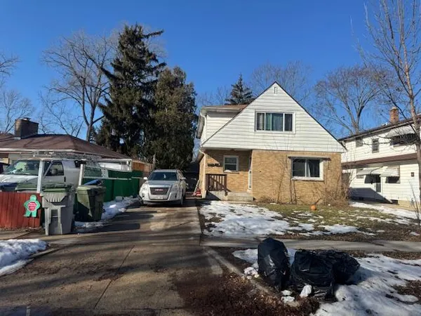 $209,900 | 4861 North 50th Street, Unit 4863, Milwaukee, WI 53218