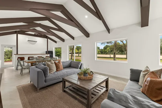 a view of a back yard of a house