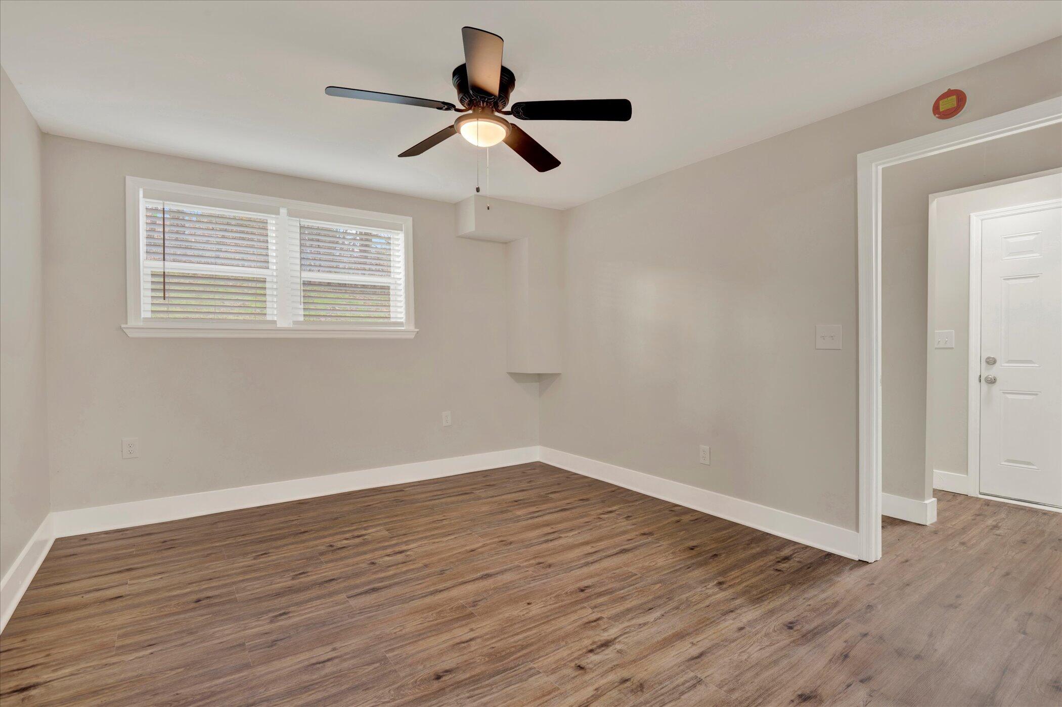 8434 West Crabtree Road Hixson, TN 37343 - Photo 17 of 26 19-KAE_9866