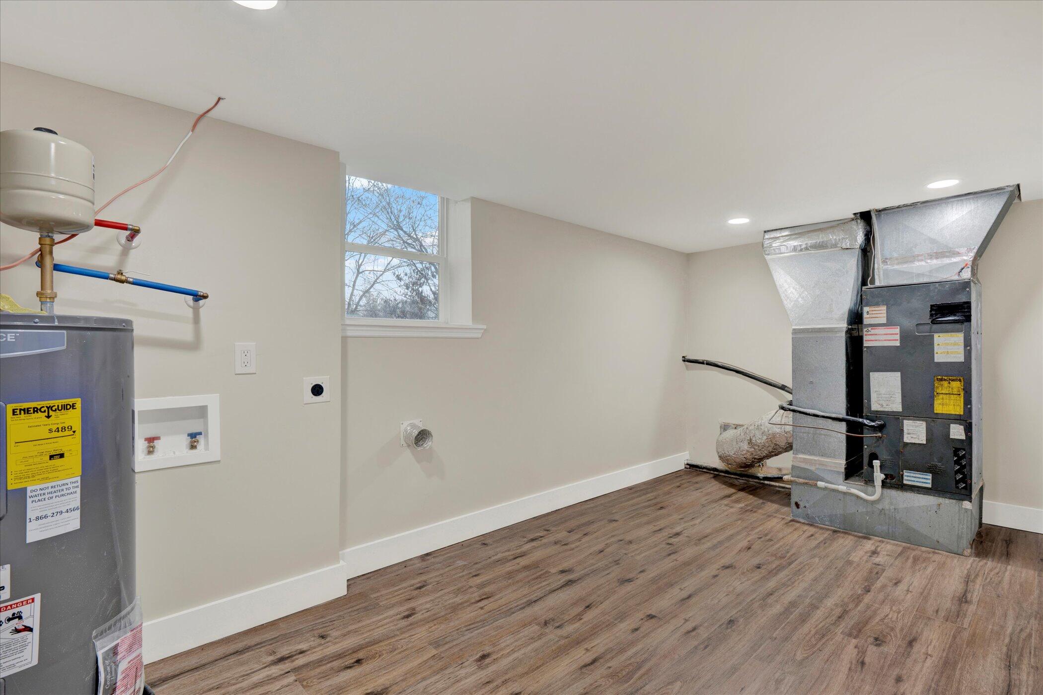 8434 West Crabtree Road Hixson, TN 37343 - Photo 21 of 26 21-KAE_9881