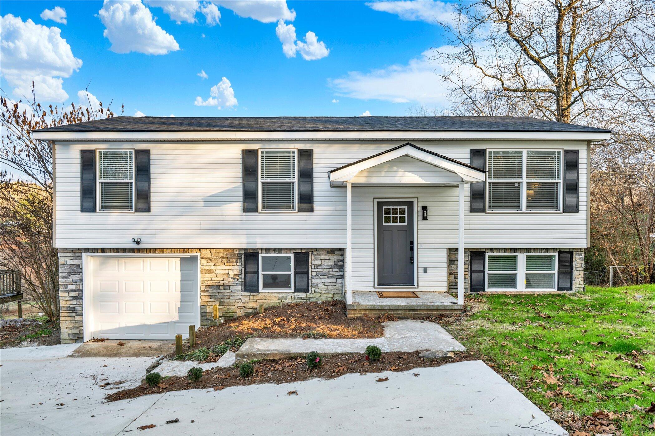 8434 West Crabtree Road Hixson, TN 37343 - Photo 4 of 26 02-KAE_9763