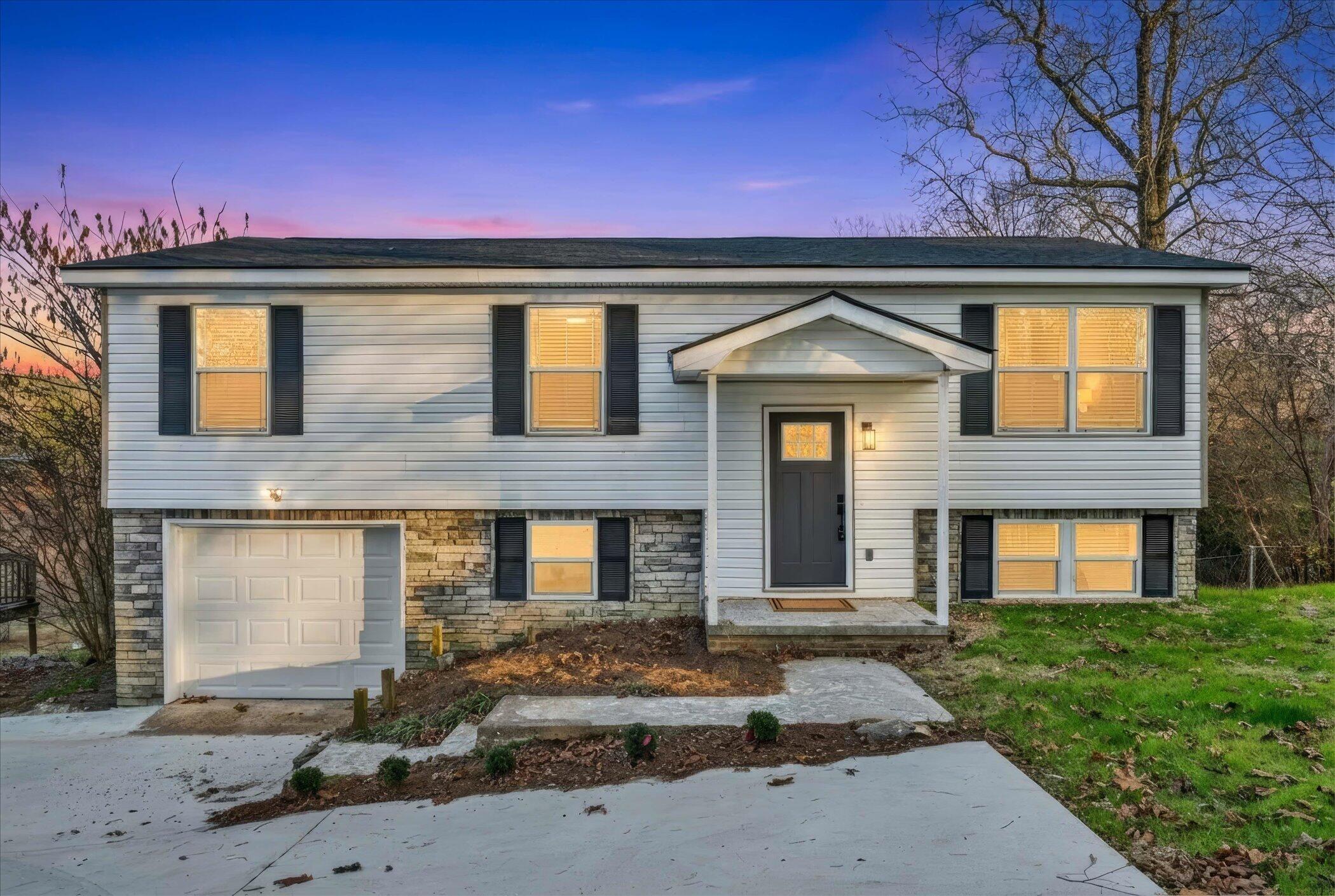 8434 West Crabtree Road Hixson, TN 37343 - Photo 5 of 26 01-twilight_001 (2)