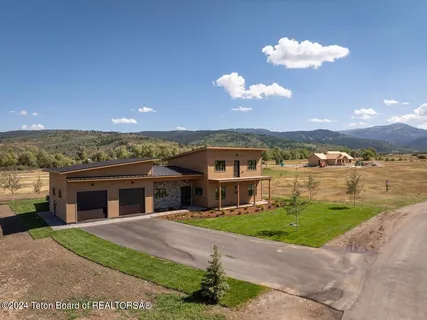 $1,499,000 | 174 Christopher Street, Victor, ID 83455