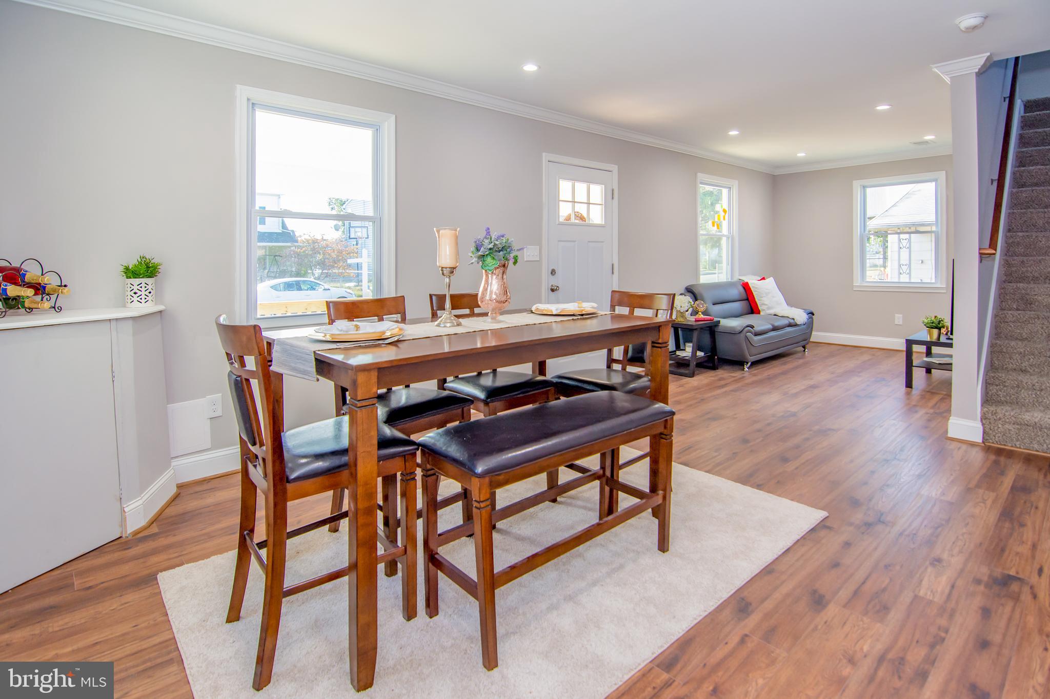 5 Clipper Road Essex, MD 21221 - Photo 3 of 51 Dinning