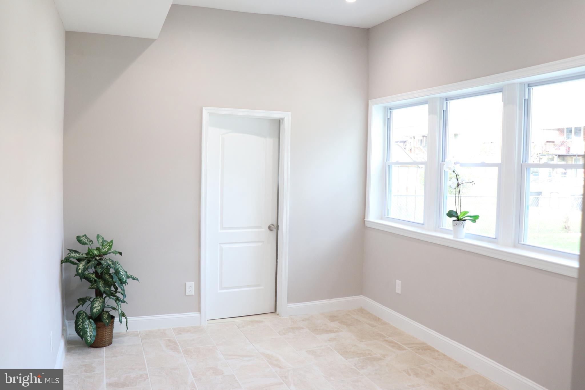 5 Clipper Road Essex, MD 21221 - Photo 29 of 51 Rear entertainment area