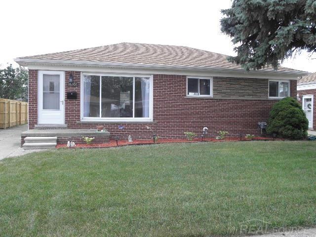 18206 Airport Fraser, MI 48026 - Photo 1 of 30 31373486.JPG