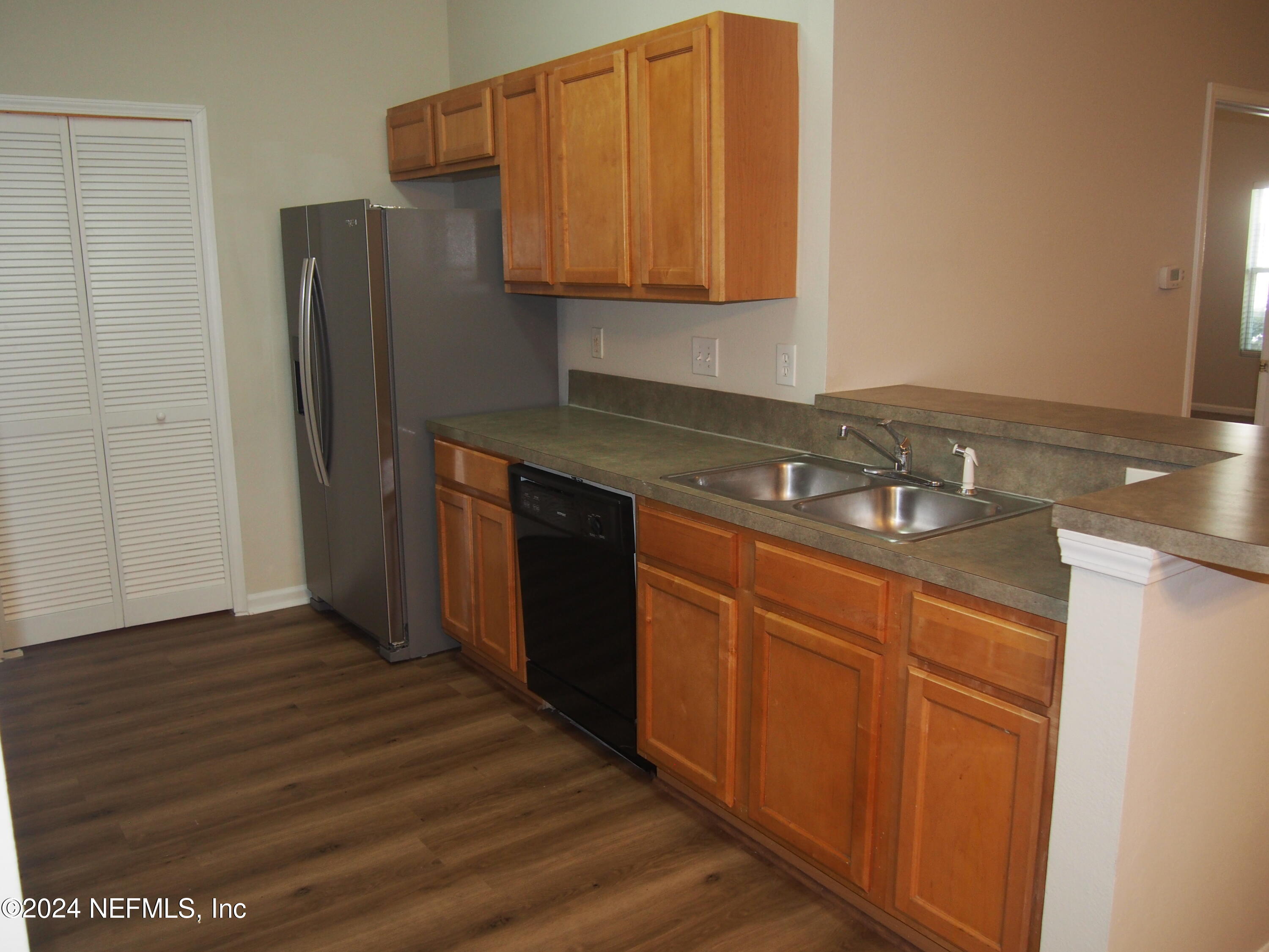 7920 Merrill Road, Unit 2106 Jacksonville, FL 32277 - Photo 4 of 30 P1010005