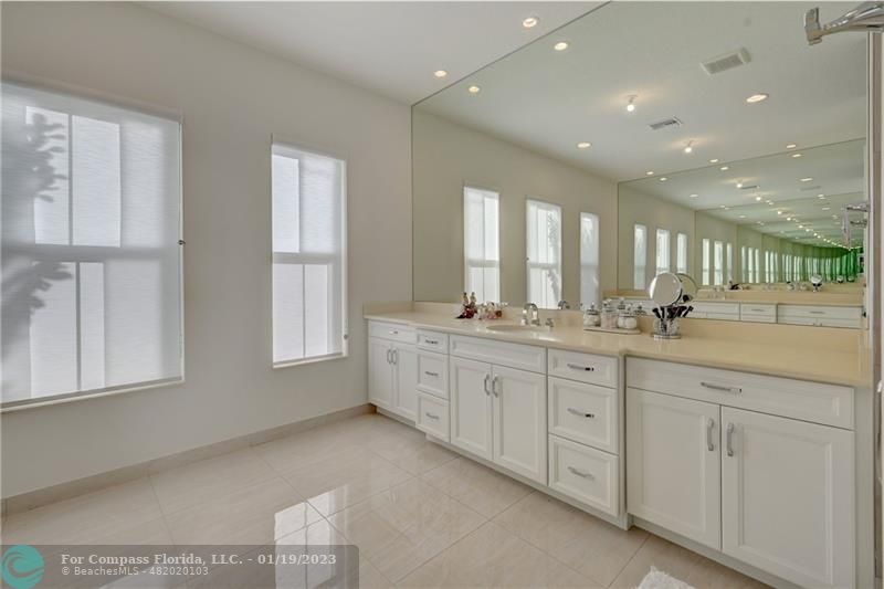 1000 Hookline Circle Loxahatchee, FL 33470 - Photo 35 of 98