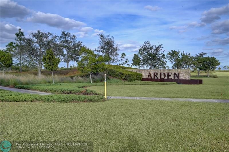 1000 Hookline Circle Loxahatchee, FL 33470 - Photo 90 of 98 a view of a field of grass and trees