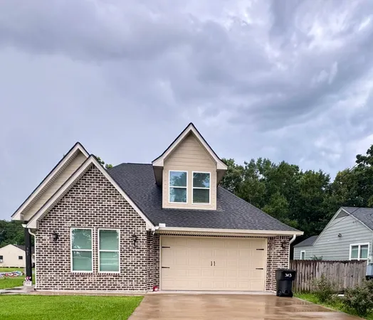 $439,900 | 303 North 22nd Street, Nederland, TX 77627