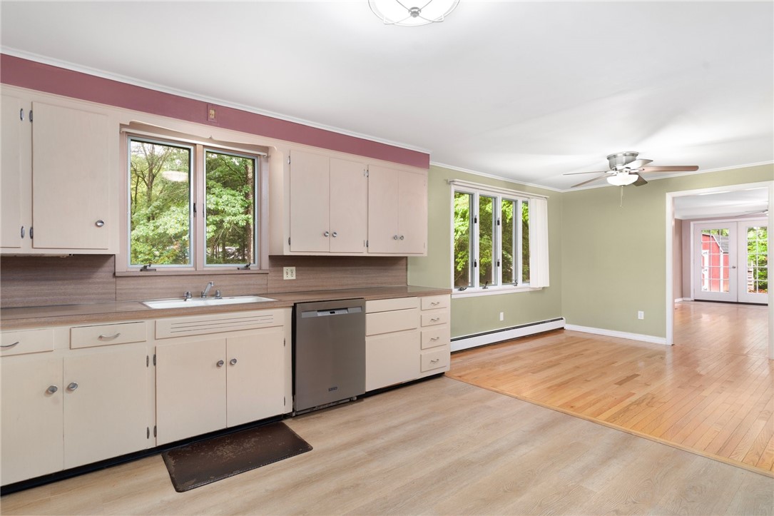 9 Esek Hopkins Road Scituate, RI 02857 - Photo 8 of 24