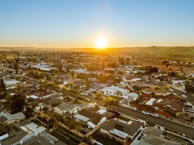 $799,999 | 662 Michael Street, Oceanside, CA 92057