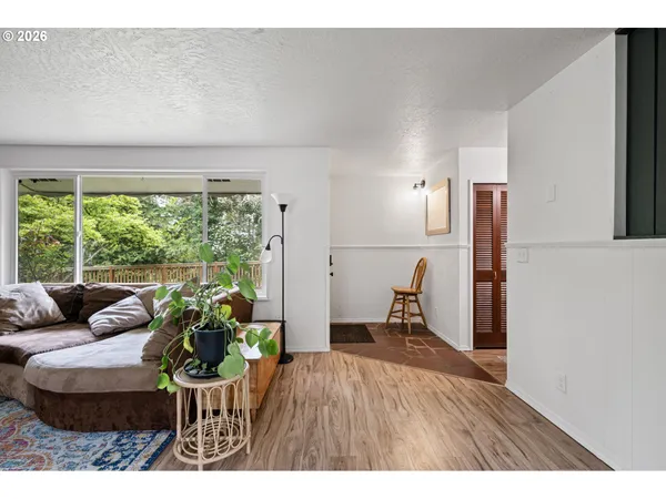 $520,000 | 1255 East 30th Avenue, Eugene, OR 97403