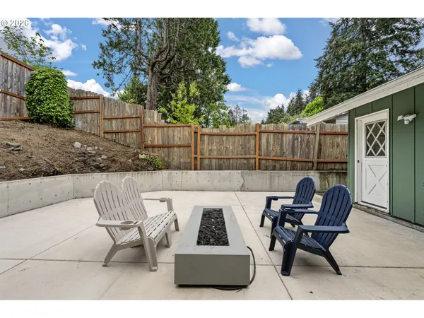 $520,000 | 1255 East 30th Avenue, Eugene, OR 97403