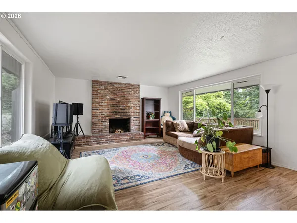 $520,000 | 1255 East 30th Avenue, Eugene, OR 97403