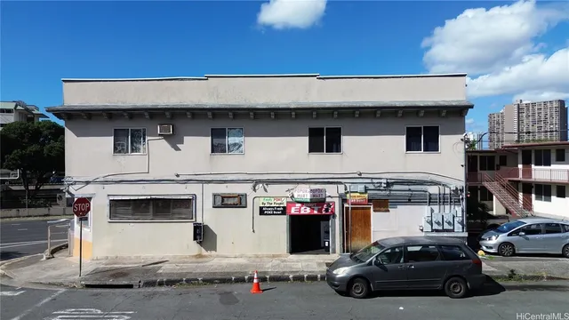 $1,425,000 | 1402 Lusitana Street, Honolulu, HI 96813