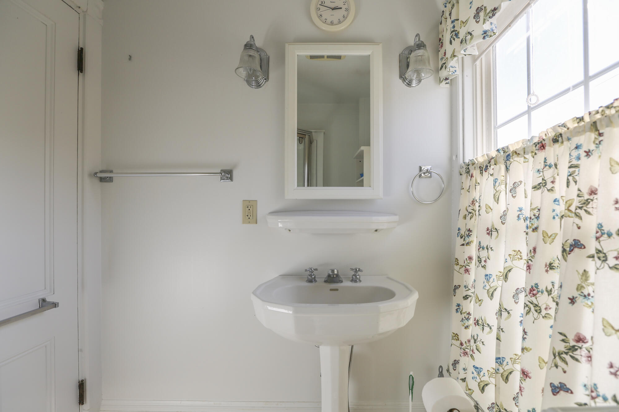 11 Durham Street Belfast, ME 04915 - Photo 35 of 58 11DunhamStBelfast2-16