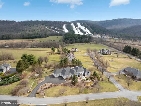 $1,699,900 | 220 Mt Pleasant Drive, Boalsburg, PA 16827