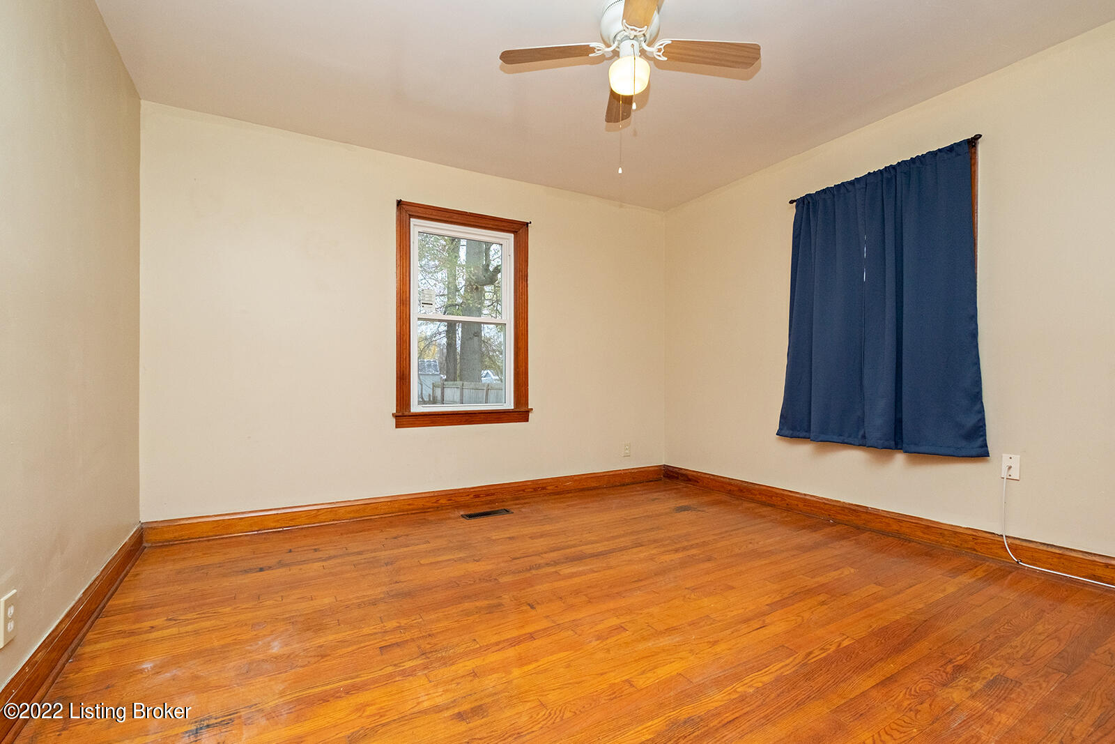 8106 Kerry Road Louisville, KY 40258 - Photo 26 of 45 bedroom 2