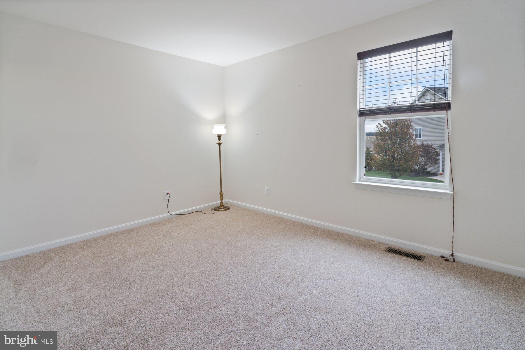 2810 Union Square Road New Windsor, MD 21776 - Photo 18 of 24