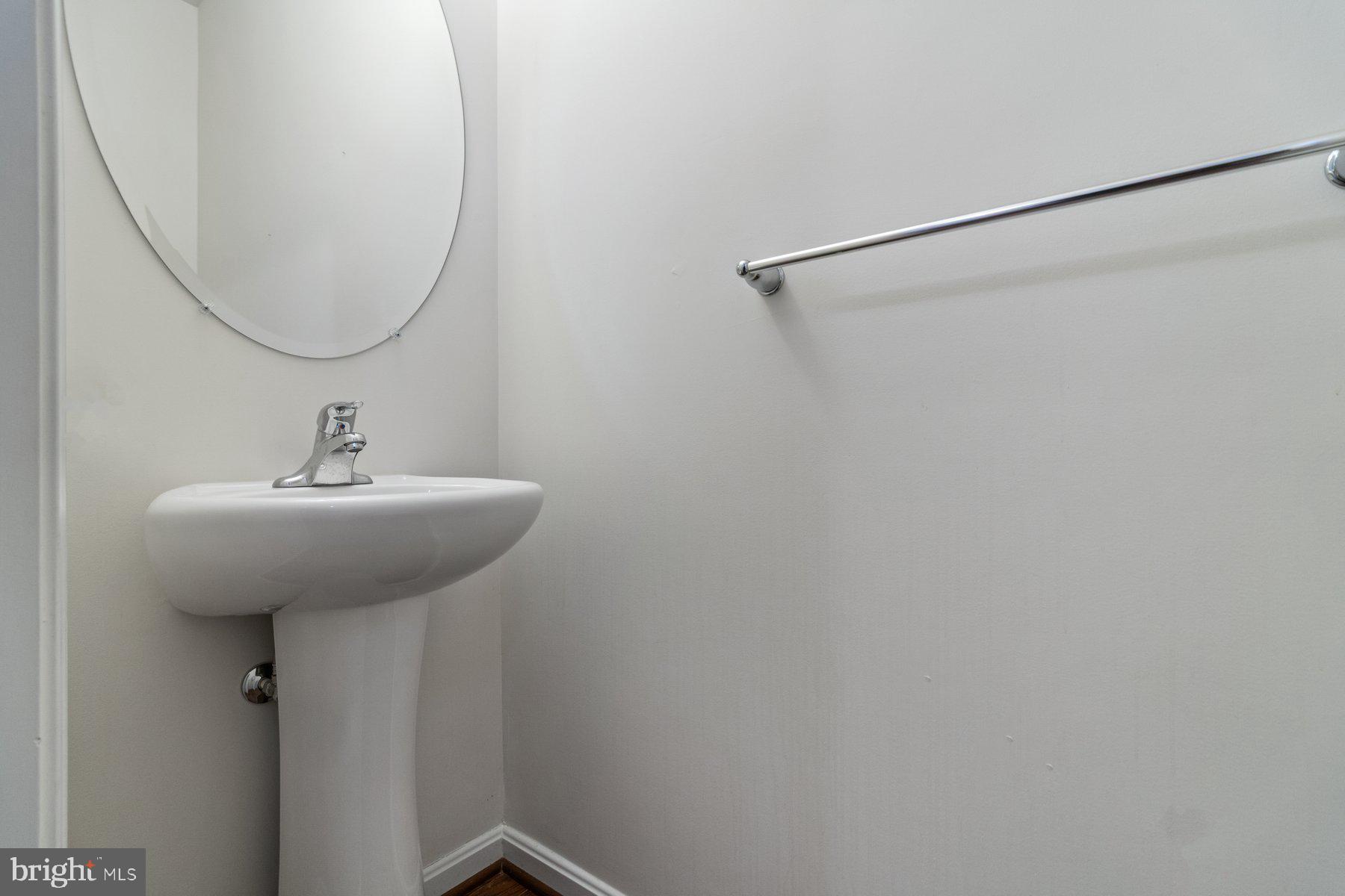 2810 Union Square Road New Windsor, MD 21776 - Photo 2 of 24