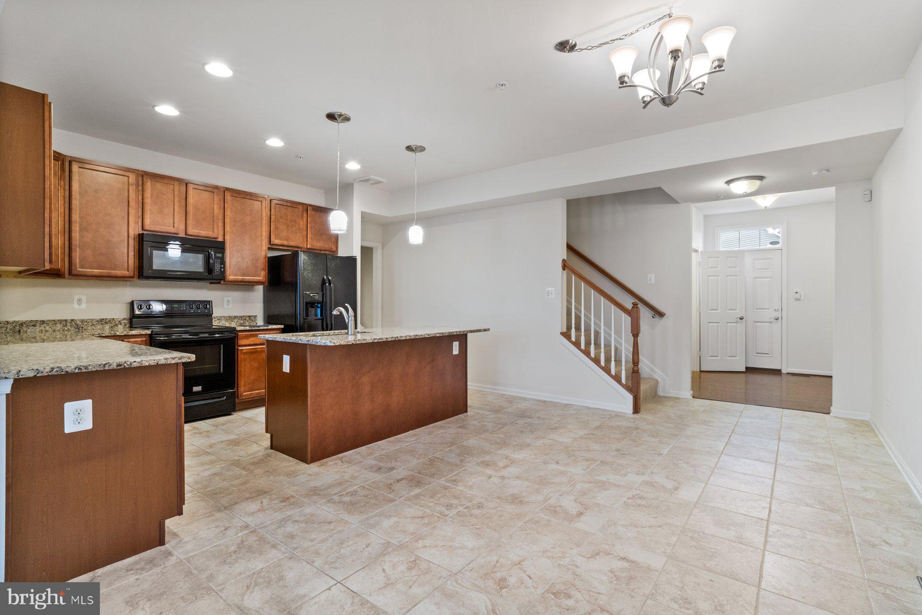 2810 Union Square Road New Windsor, MD 21776 - Photo 4 of 24