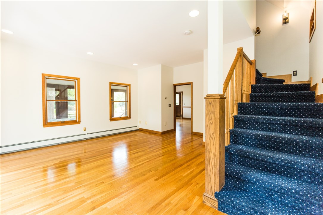 614 Fletcher Road North Kingstown, RI 02852 - Photo 7 of 40 Gallery Image 7