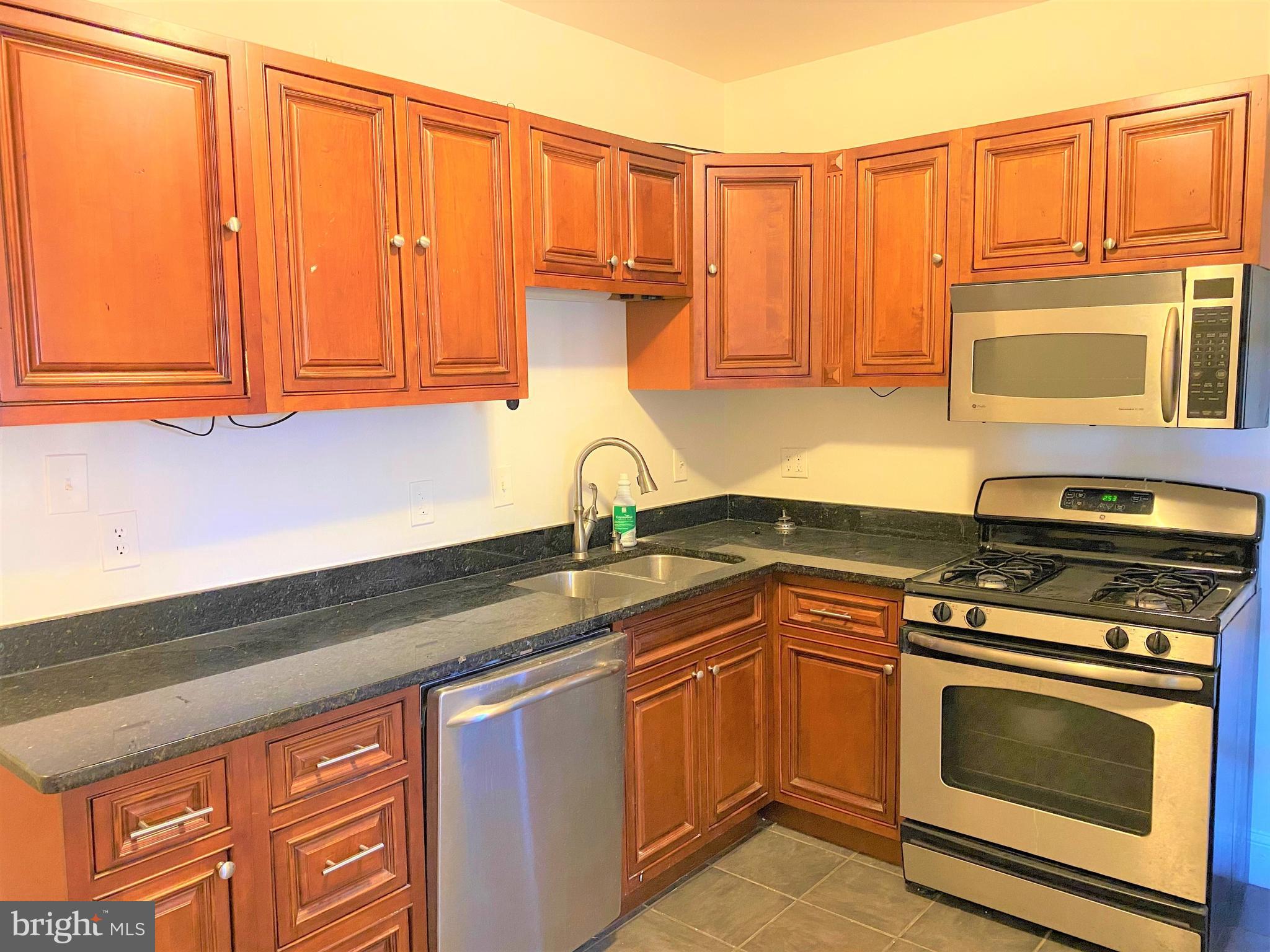 615 P Street Northwest Washington, DC 20001 - Photo 14 of 28
