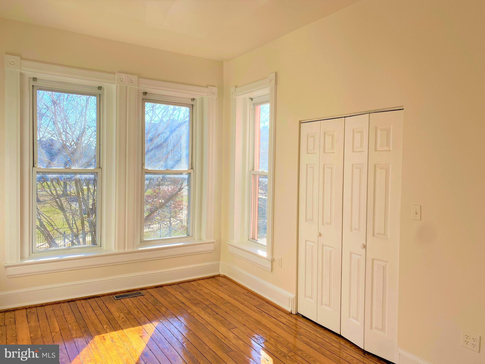 615 P Street Northwest Washington, DC 20001 - Photo 8 of 28