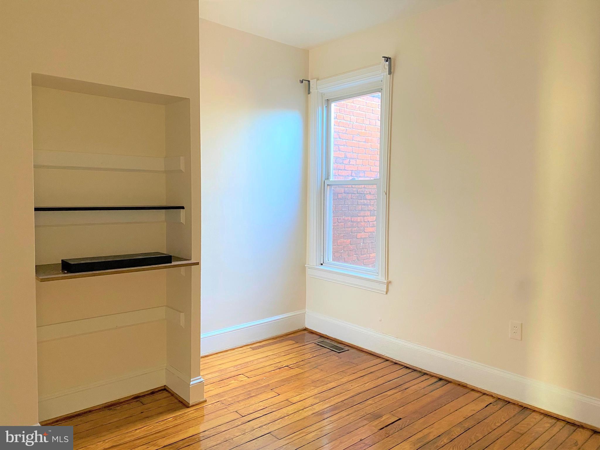 615 P Street Northwest Washington, DC 20001 - Photo 10 of 28