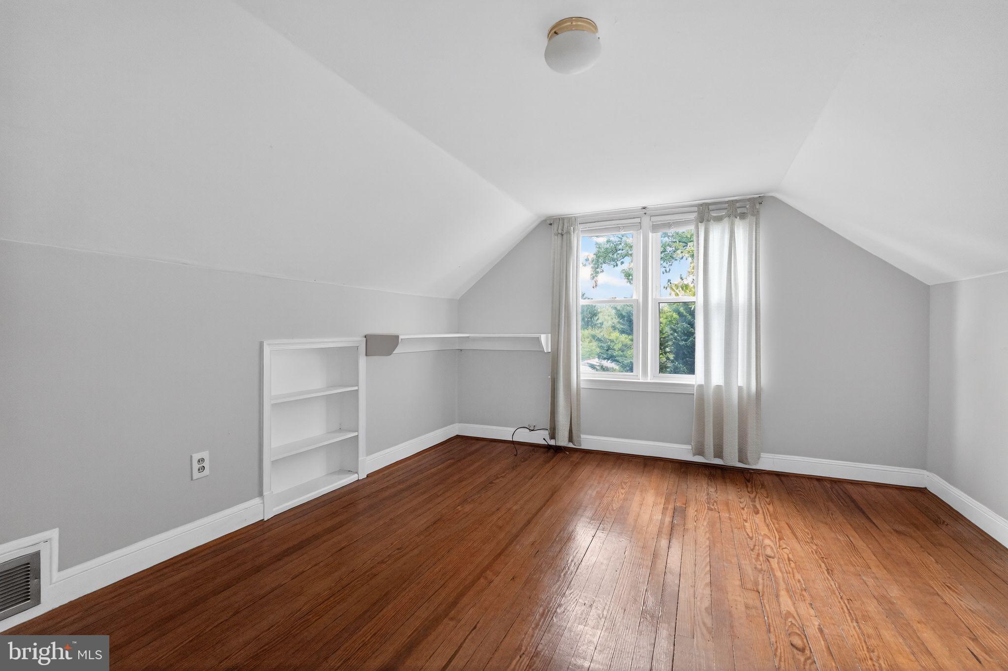 9704 Lorain Avenue Silver Spring, MD 20901 - Photo 23 of 31