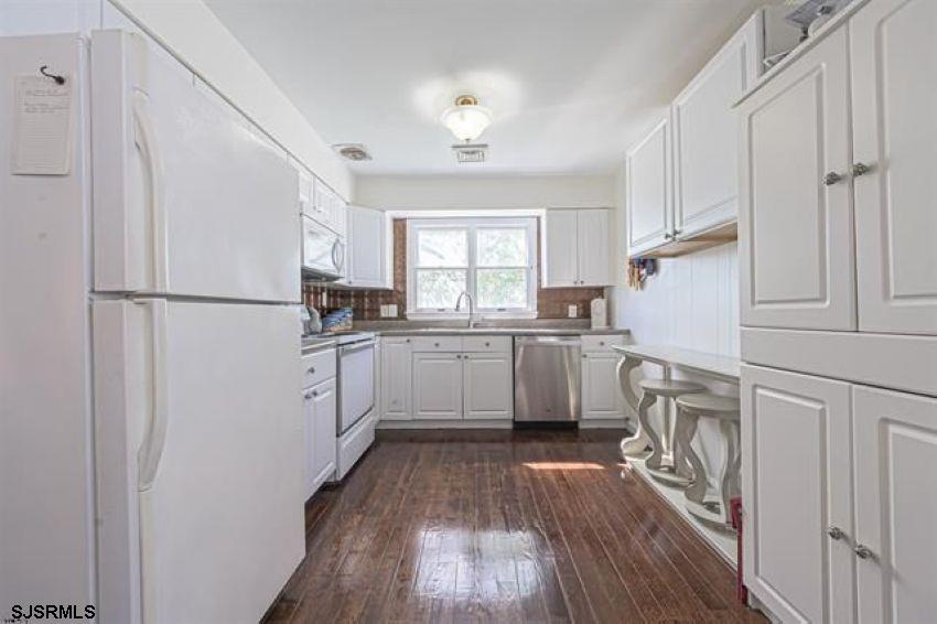 303 24th Street South Brigantine, NJ 08203 - Photo 3 of 12