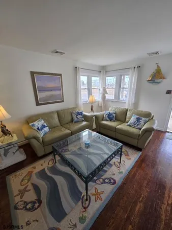 $3,500 | 303 24th Street South, Unit AZ0NE BEACH BLOCK SINGLE, Brigantine, NJ 08203