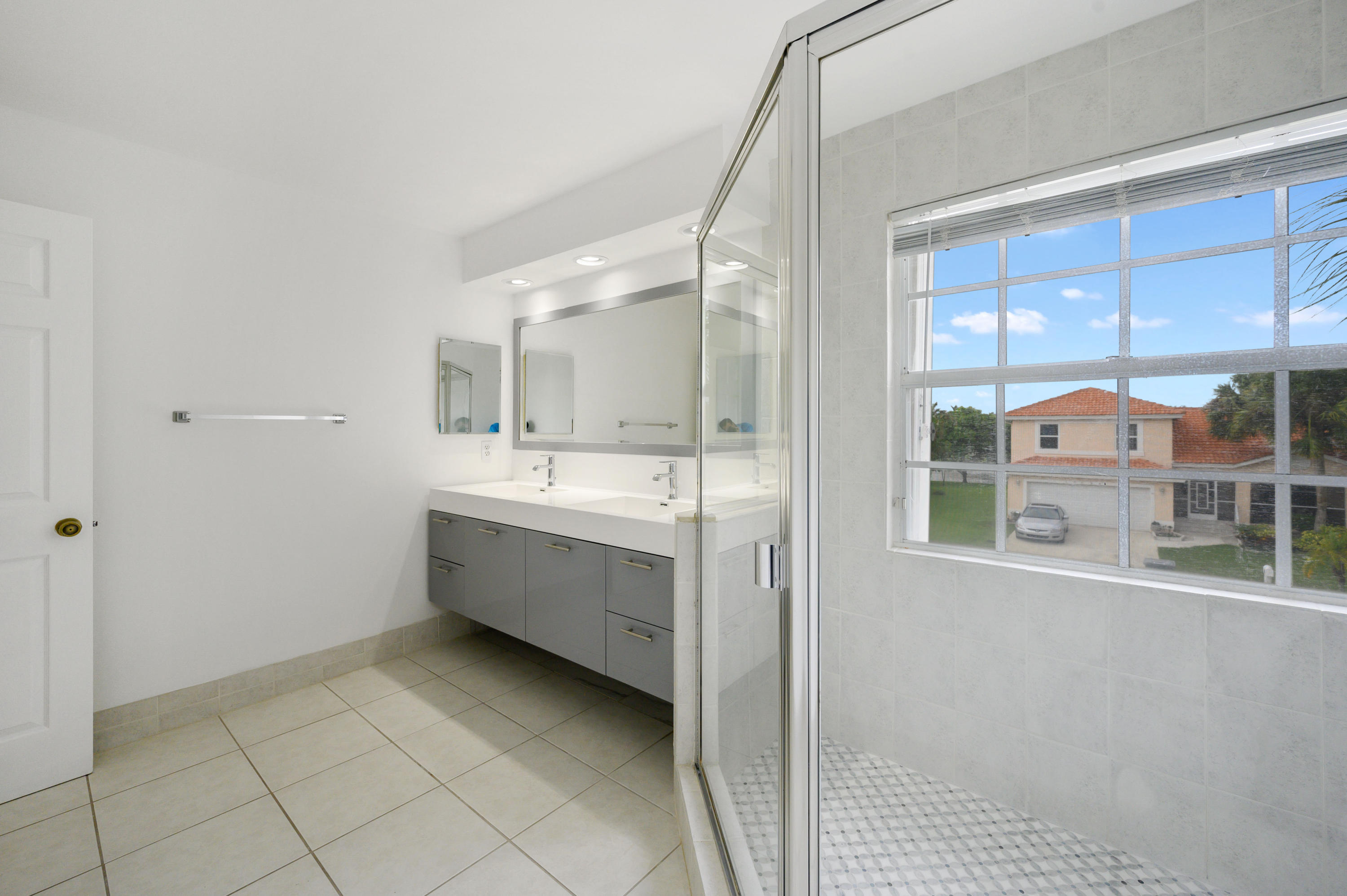18027 Clear Brook Circle Boca Raton, FL 33498 - Photo 10 of 30 10