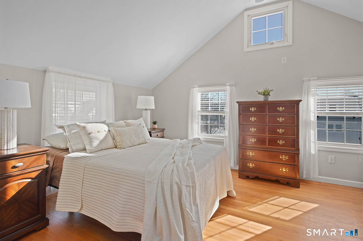 88 Veres Street Fairfield, CT 06824 - Photo 14 of 28