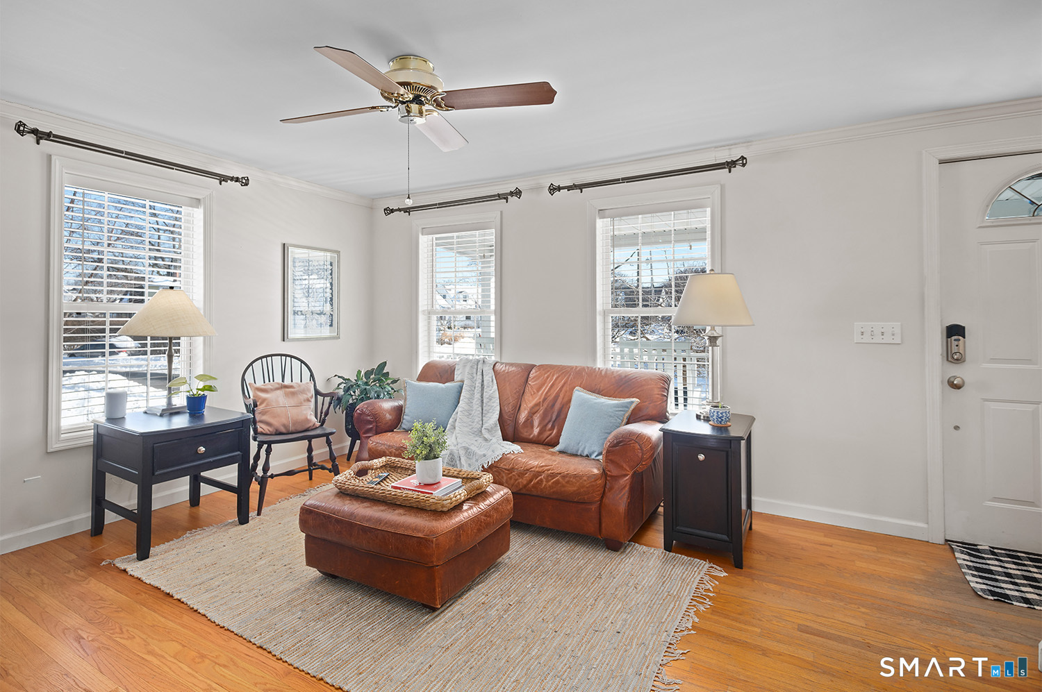 88 Veres Street Fairfield, CT 06824 - Photo 4 of 28