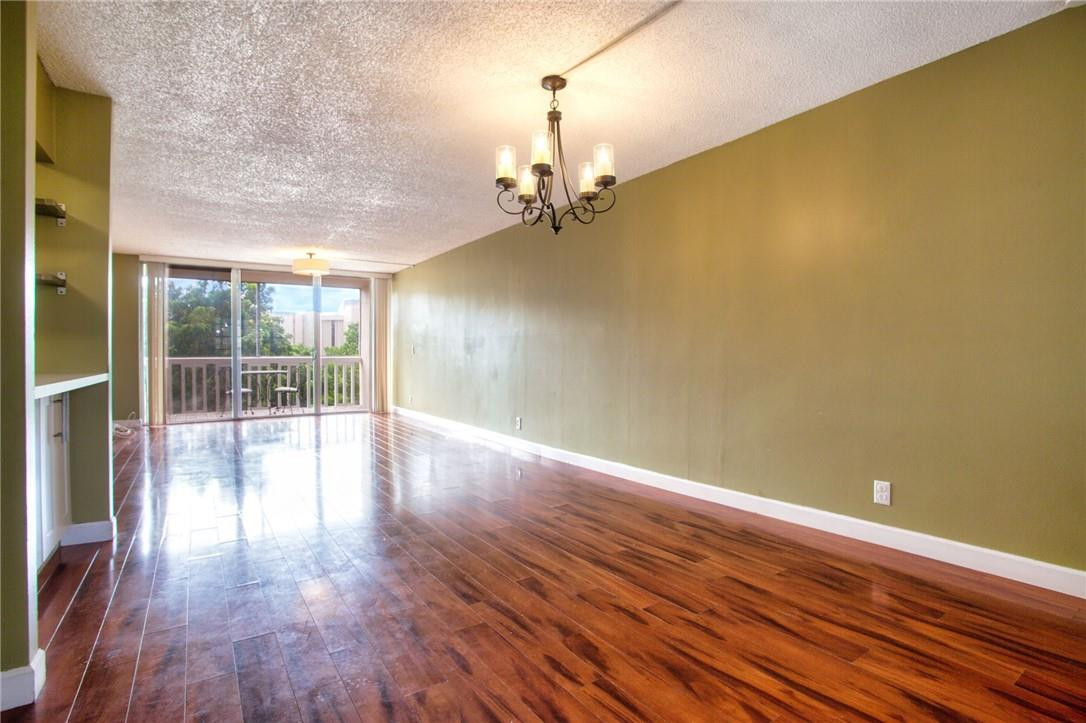 7031 Environ Boulevard, Unit 421 Lauderhill, FL 33319 - Photo 4 of 19 Photo 4