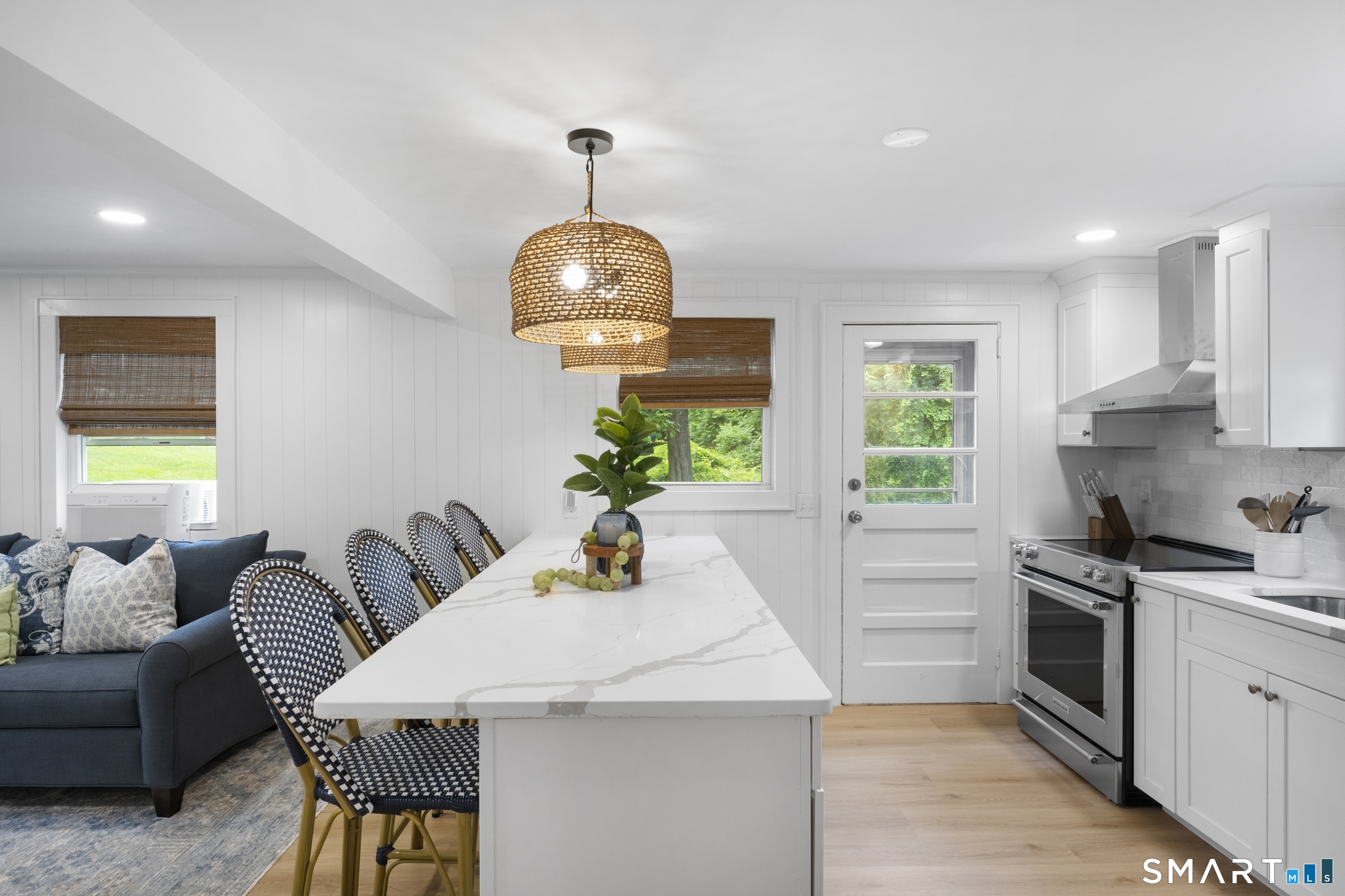 424 High Street Groton, CT 06355 - Photo 12 of 37